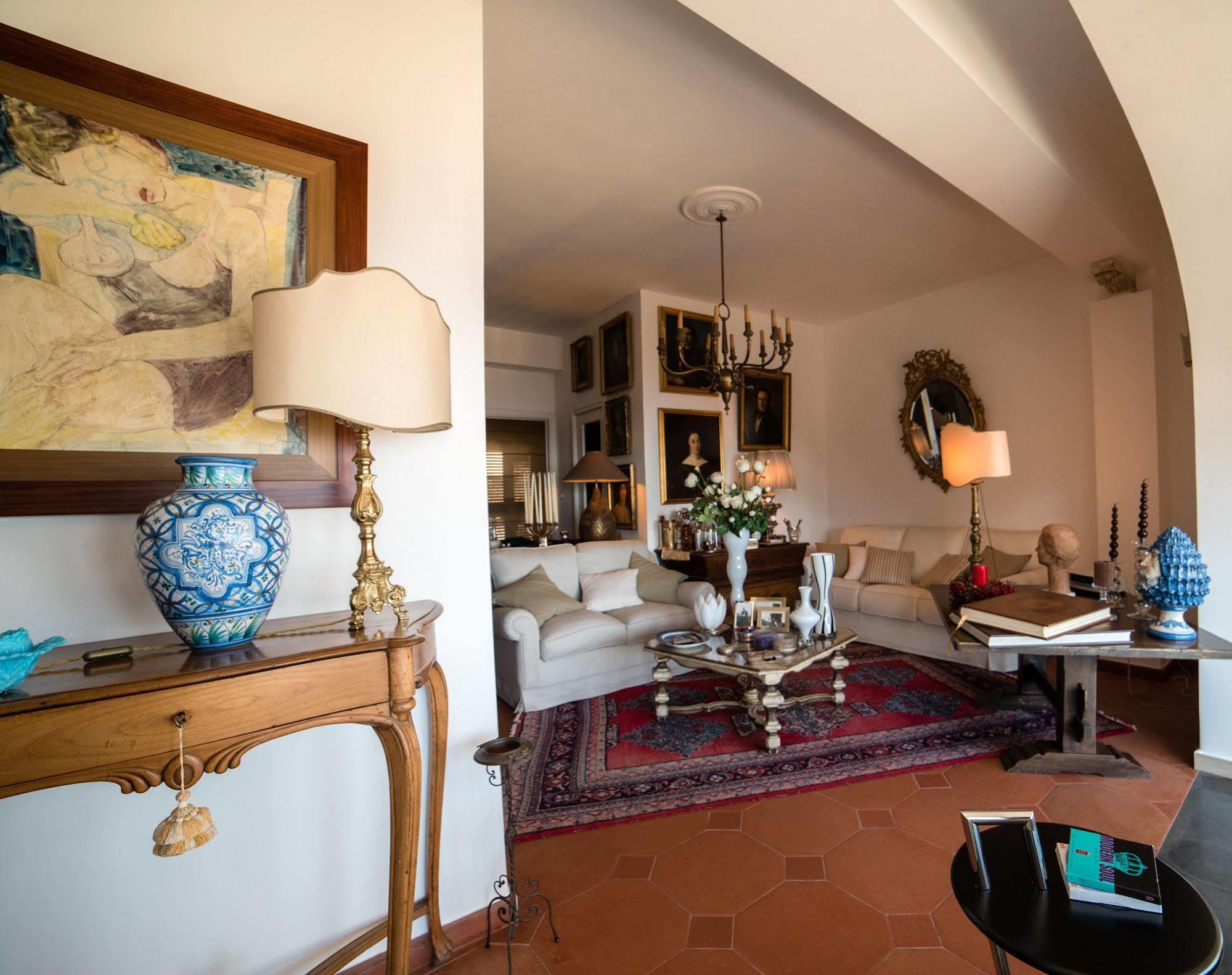 Maison D'art Casa Arico *